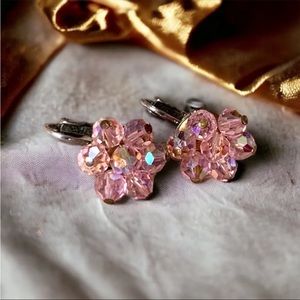 Stunning Vintage Pink Crystal Beads Silver Tone Metal Dainty Clip On Earrings